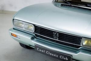 Image 18/24 de Peugeot 504 Coupé (1981)