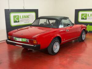 Image 27/50 de FIAT 124 Spider CS1 (1978)