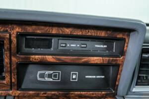 Bild 24/50 von Chrysler Le Baron 2.5 Turbo (1988)