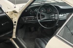 Bild 42/50 von Porsche 911 2.4 T (1972)
