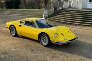Afbeelding 16/16 van Ferrari Dino 246 GT (1971)