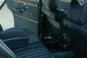 Image 44/50 of Mercedes-Benz 300 SEL 3.5 (1972)