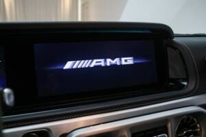 Image 17/25 de Mercedes-Benz G 63 AMG (LWB) (2020)