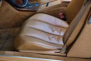 Image 41/50 of Mercedes-Benz 500 SL (1990)