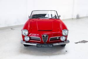 Afbeelding 3/44 van Alfa Romeo 2600 Spider (1965)