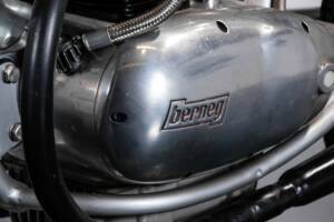 Image 13/32 of Berneg DUMMY (1952)