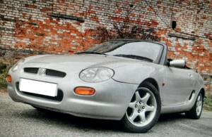 Immagine 1/50 di MG F 1.8i VVC 75 LE "75th Anniversary" (1999)