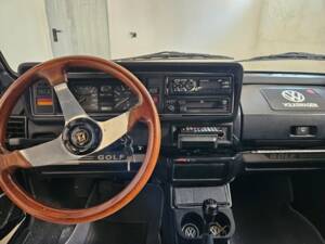 Image 73/128 of Volkswagen Golf Mk I Convertible 1.1 (1981)