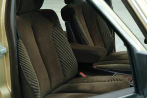 Bild 27/50 von Mercedes-Benz 280 SE (1980)