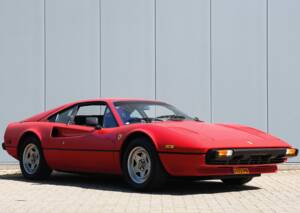 Image 25/61 of Ferrari 308 GTBi (1982)