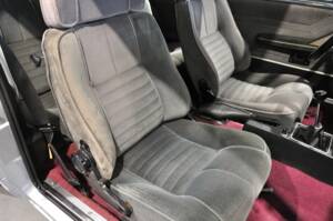 Bild 18/25 von Alfa Romeo Alfetta GTV 2.0 L (1980)