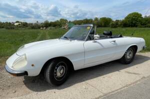 Bild 26/29 von Alfa Romeo Spider 1300 Junior (1971)