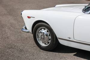 Bild 14/35 von Alfa Romeo 2600 Spider (1963)