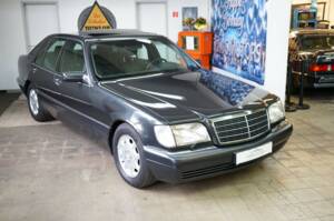 Afbeelding 1/36 van Mercedes-Benz S 500 (1996)