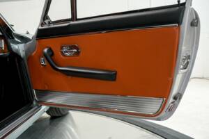 Bild 35/50 von Ferrari 330 GT (1965)