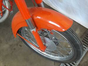 Image 16/50 de Gilera Giubileo 150 (1963)