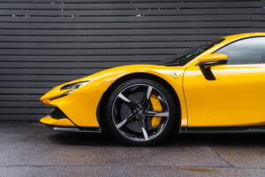 Immagine 12/61 di Ferrari SF90 Stradale (2021)