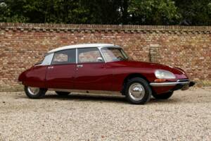 Image 48/50 de Citroën DS 21 (1971)