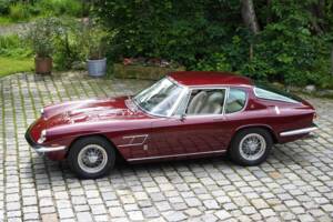 Bild 26/38 von Maserati Mistral 4000 (1968)