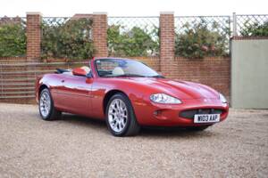 Image 7/50 de Jaguar XKR (2000)