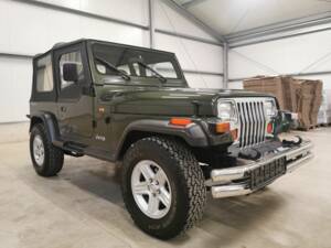 Bild 1/8 von Jeep Wrangler YJ 4.0L (1996)