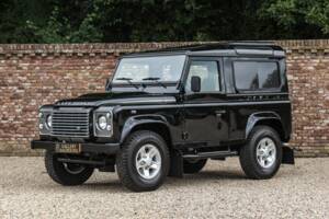 Bild 10/50 von Land Rover Defender 90 (2013)
