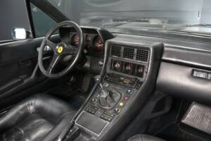 Bild 16/30 von Ferrari 412 GT (1988)