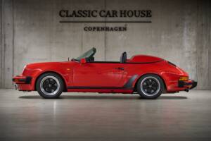Immagine 28/96 di Porsche 911 Speedster 3.2 (1989)