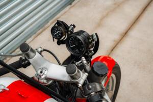 Bild 41/47 von Yamaha TZ 750 (1979)