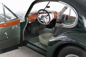 Image 20/33 of Jaguar XK 140 FHC (1956)