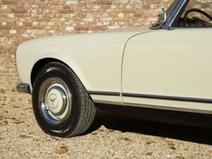 Bild 29/50 von Mercedes-Benz 230 SL (1967)