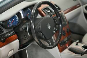 Bild 29/38 von Maserati Quattroporte 4.2 (2005)