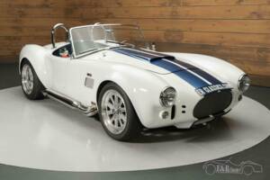 Bild 4/19 von AC Cobra 427 (1965)