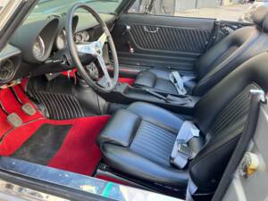 Immagine 28/88 di Alfa Romeo 1750 Spider Veloce (1971)