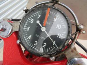 Image 6/43 de MV Agusta 175 CS Sport Disco Volante (1955)