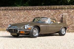 Image 9/50 de Jaguar Type E V12 (1973)