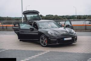 Immagine 9/19 di Porsche Panamera GTS (2014)