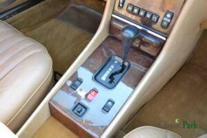 Image 50/50 of Mercedes-Benz 560 SL (1987)