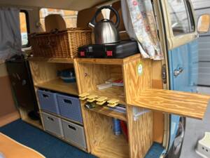 Imagen 7/10 de Volkswagen T2b minibus (1978)