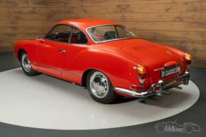 Image 8/19 of Volkswagen Karmann Ghia 1600 (1970)