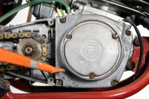 Image 30/38 of CZ 250 Moto Cross (1970)