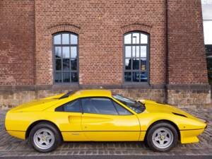 Image 11/53 of Ferrari 308 GTB (1979)