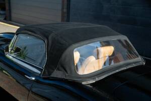 Bild 17/50 von Jaguar E-Type V12 (1973)