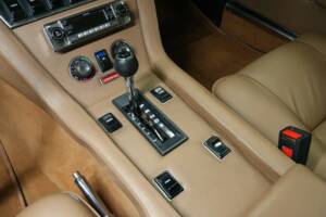 Image 18/50 of Jensen Interceptor  MK III (1974)
