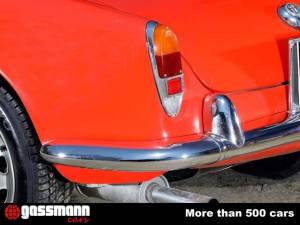 Image 9/15 of Alfa Romeo Giulia 1600 Spider (1962)