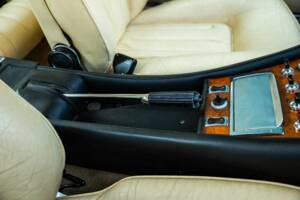 Bild 26/50 von Ferrari 400i (1980)