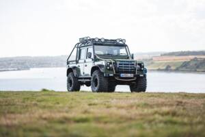 Immagine 7/50 di Land Rover Defender 110 (2005)
