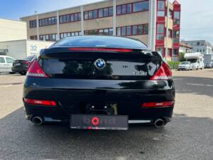 Bild 16/99 von BMW 650i (2007)