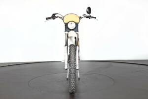 Immagine 2/15 di Aprilia Scarabeo 50 (1976)