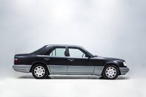 Bild 6/30 von Mercedes-Benz E 280 Unikat (1994)